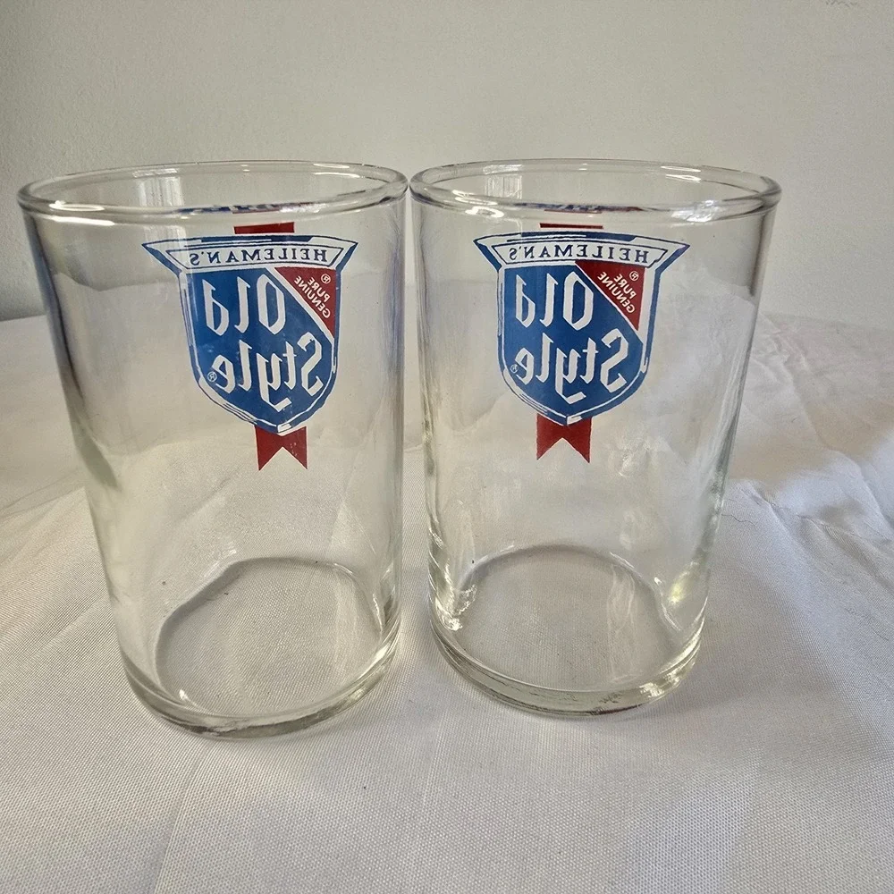 Vintage Heileman's Old Style Brewery Tasting Glass  Set of 2